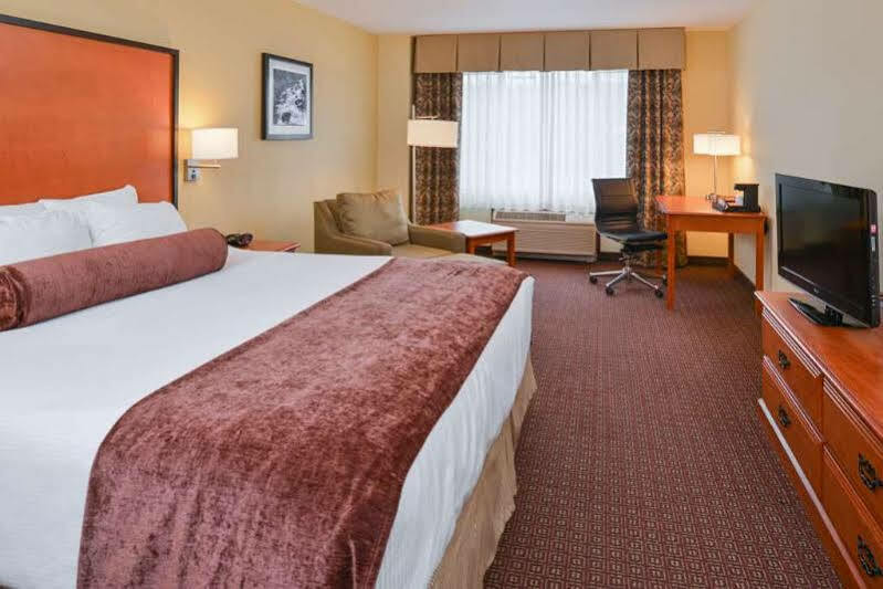 Best Western Cascade Inn & Suites Траутдейл Экстерьер фото